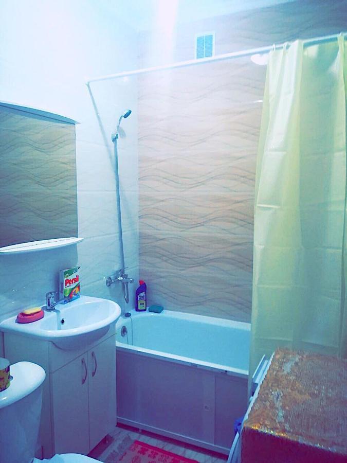 In Heart Of Apartment *