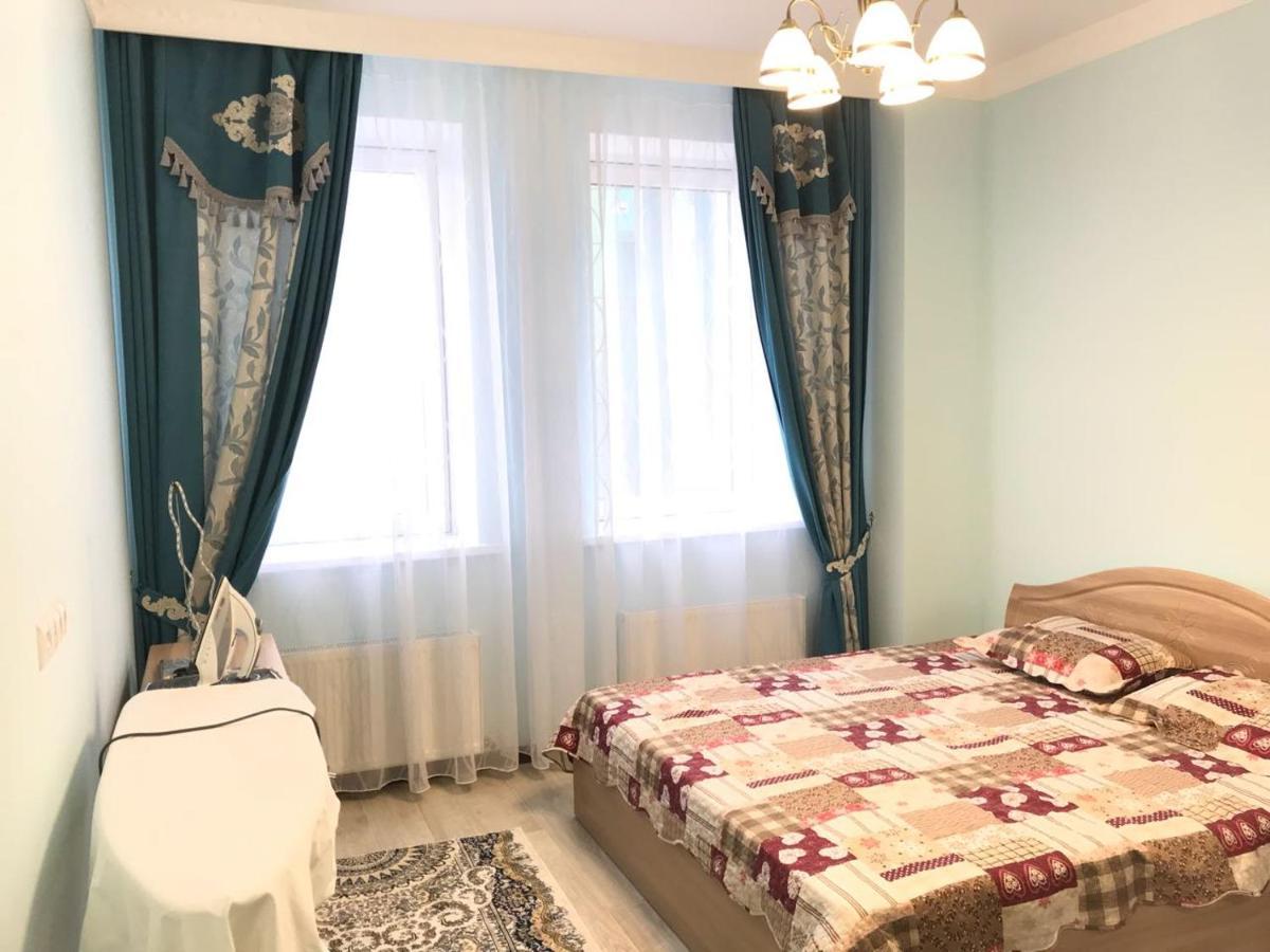 In Heart Of Apartment *