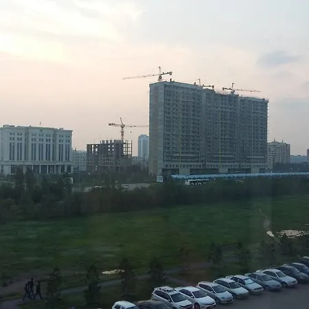 Apartment In Heart Of Astana Exterior photo